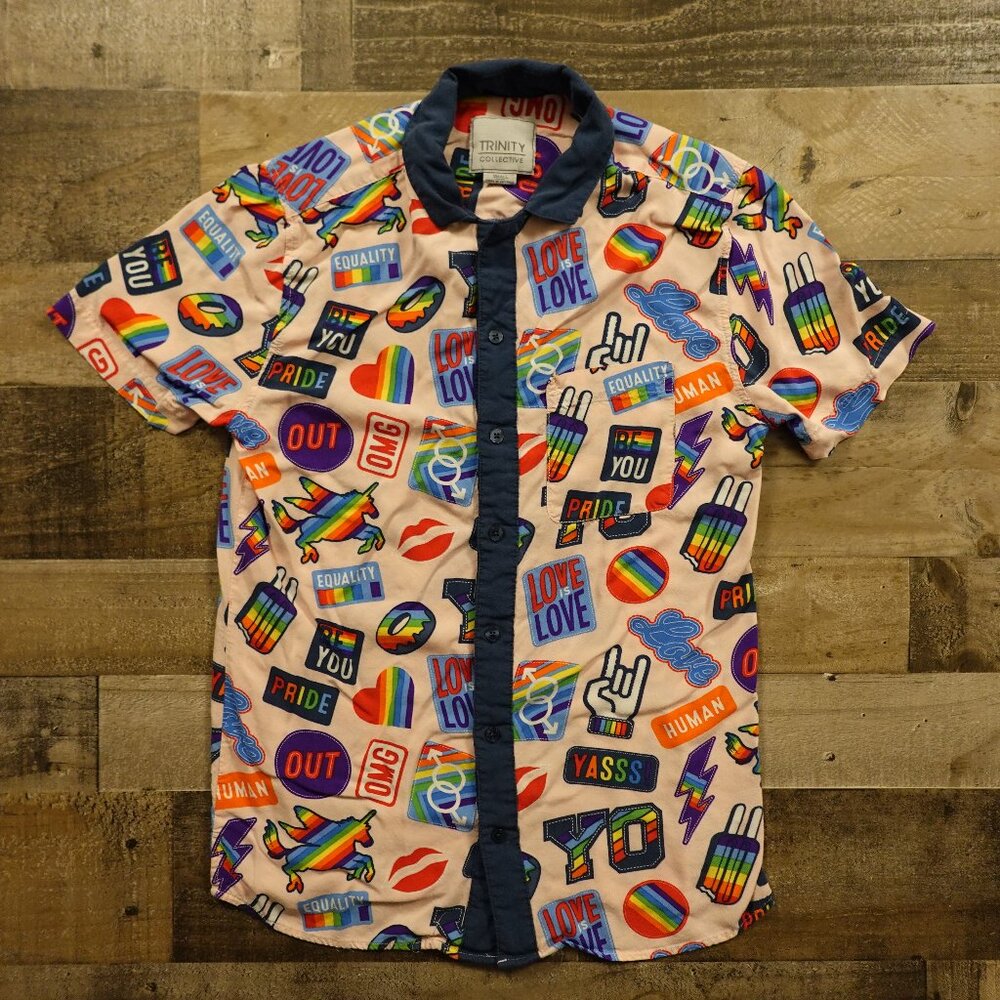 Trinity Collective Pride Print Button-Up Shirt Women's Small Multicolor Equality